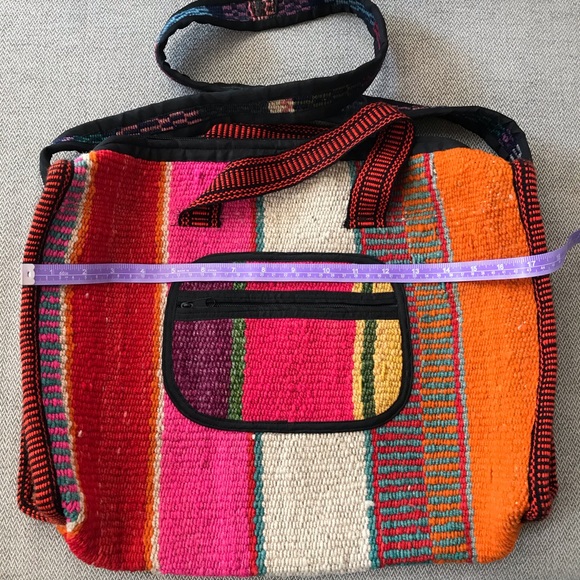 Travel Weekender Medium Woven Boho Shoulder Bag - Picture 4 of 8